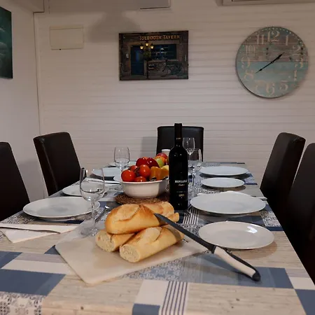 2-zimmer-wohnung Beheizter Pool By Interhome *